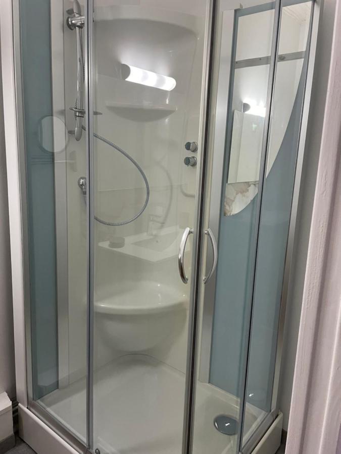 Appartement Au Calme Et Bow Window Quartier Plage แม-เล-แบ็ง ภายนอก รูปภาพ